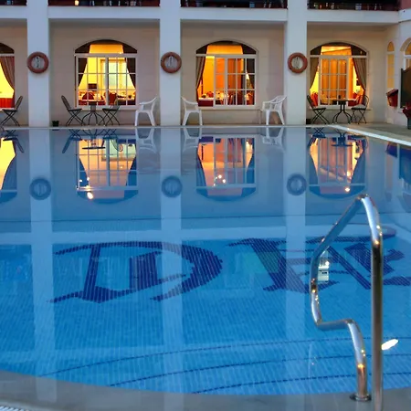 Hotel Caribe 3*